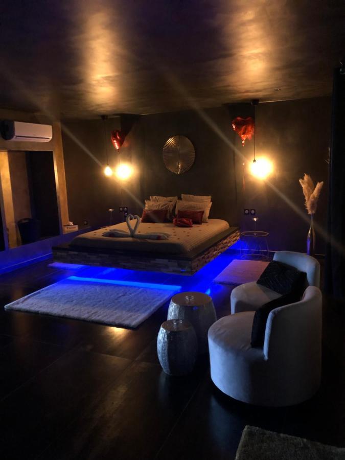 Spalace 쿠인시 외부 사진