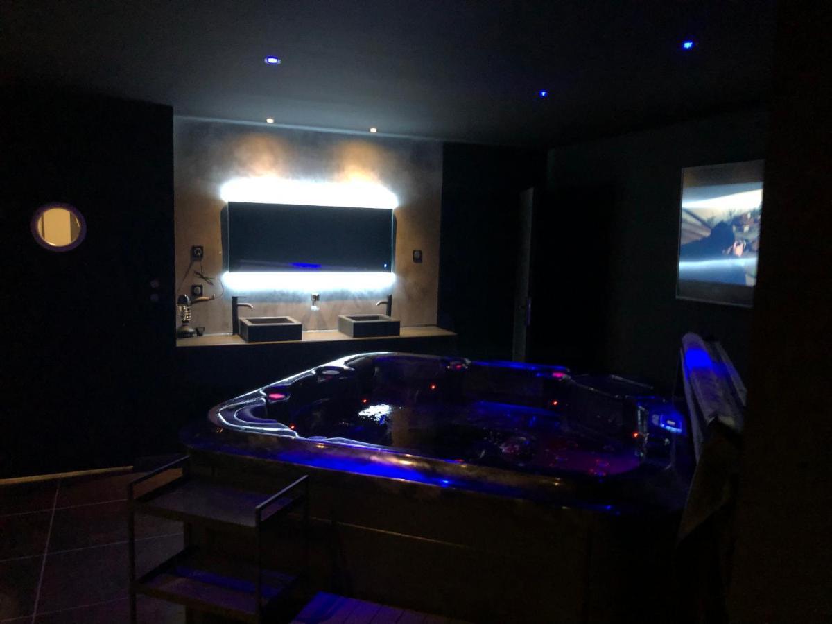 Spalace 쿠인시 외부 사진